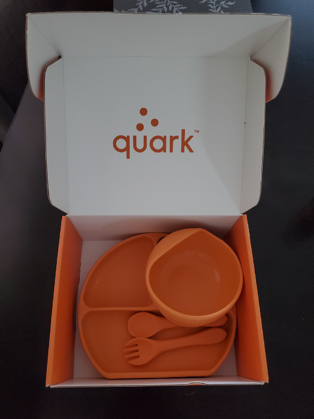 Quark Feedi Eat + Play + Clean Dining Set