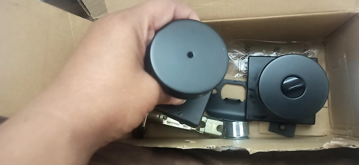 New Kwikset Pismo Round Matte Black Door Knob image indicator(4)