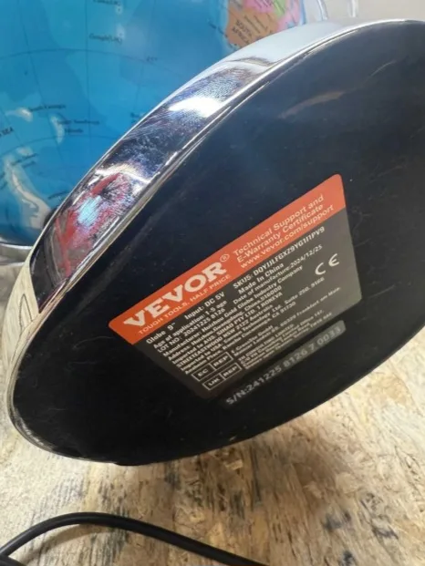 Vevor 9" Illuminated World Globe image indicator(5)