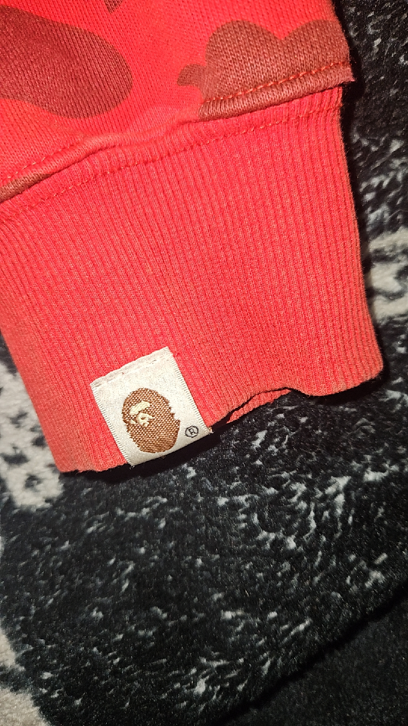 A Bathing Ape (BAPE) Red Camo Shark Hoodie - XL - photo 4