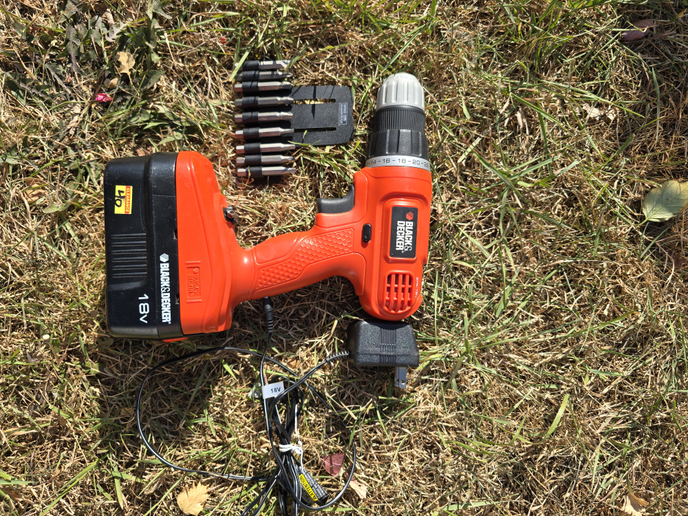 Black+Decker 18V Cordless Drill with Bits