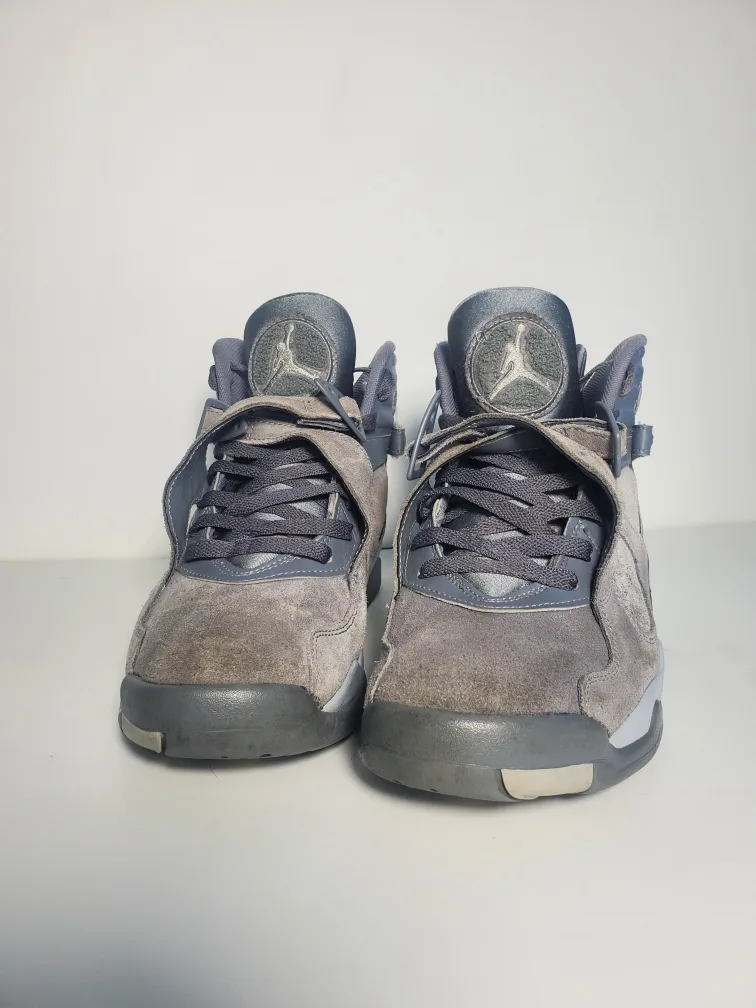 Men’s Jordan 8 Retro Cool Grey 305381-014 Size 9.5 image indicator(2)