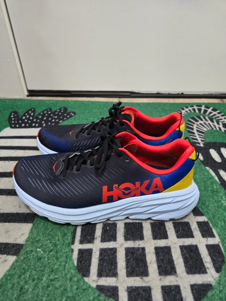 Hoka Rincon 3 Running Shoes - Size 10