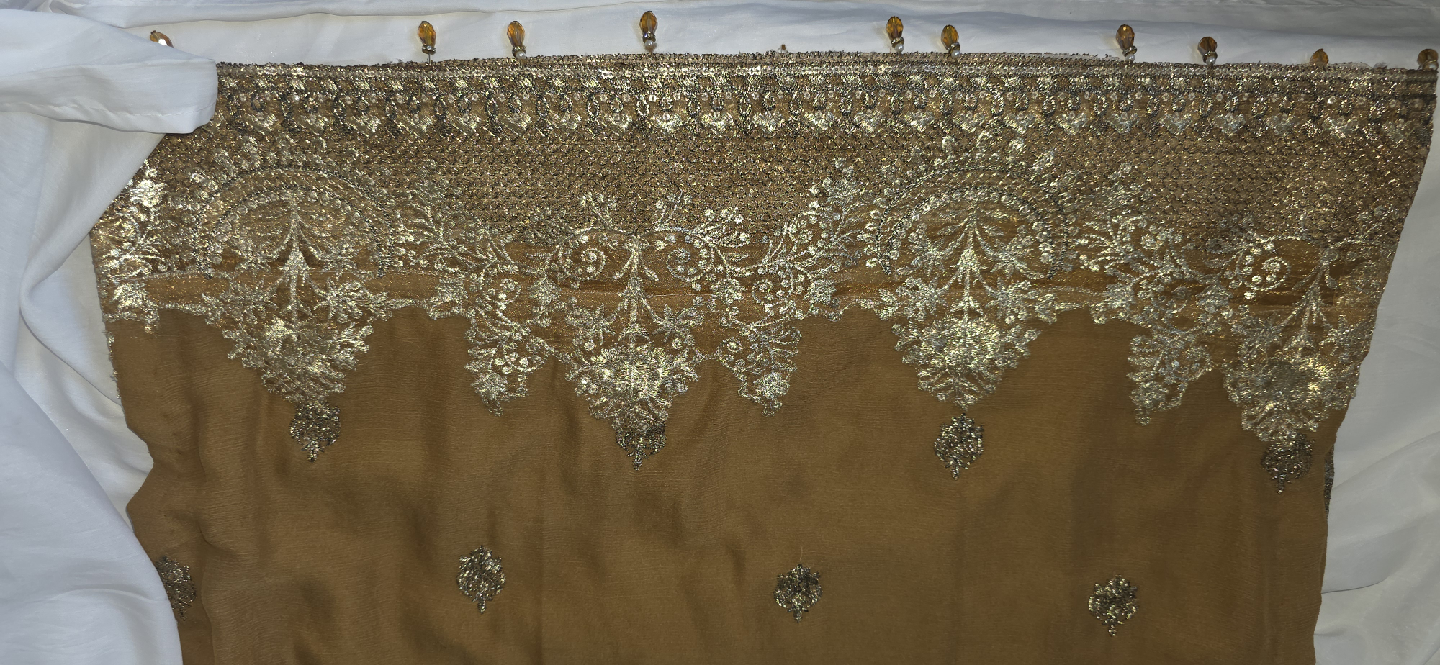 Embroidered Pakistani Dress - Gold & Maroon - photo 4