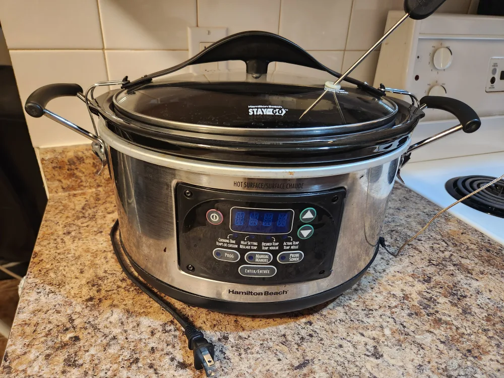 Hamilton Beach Stay or Go Slow Cooker thumbnail