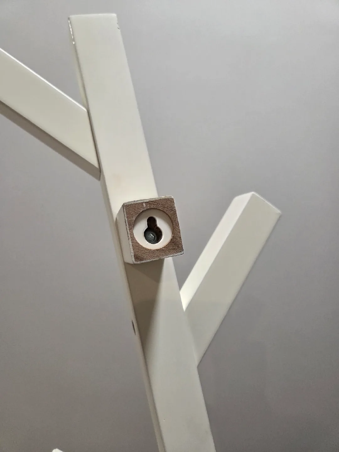 IKEA Tjusig Coat Rack - White image indicator(8)