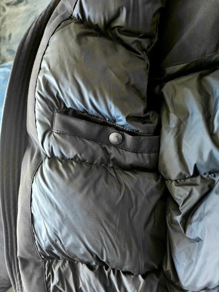 🇨🇦 CMFR Men's Black Down Bomber Jacket with Leather Trim (XS) image indicator(6)