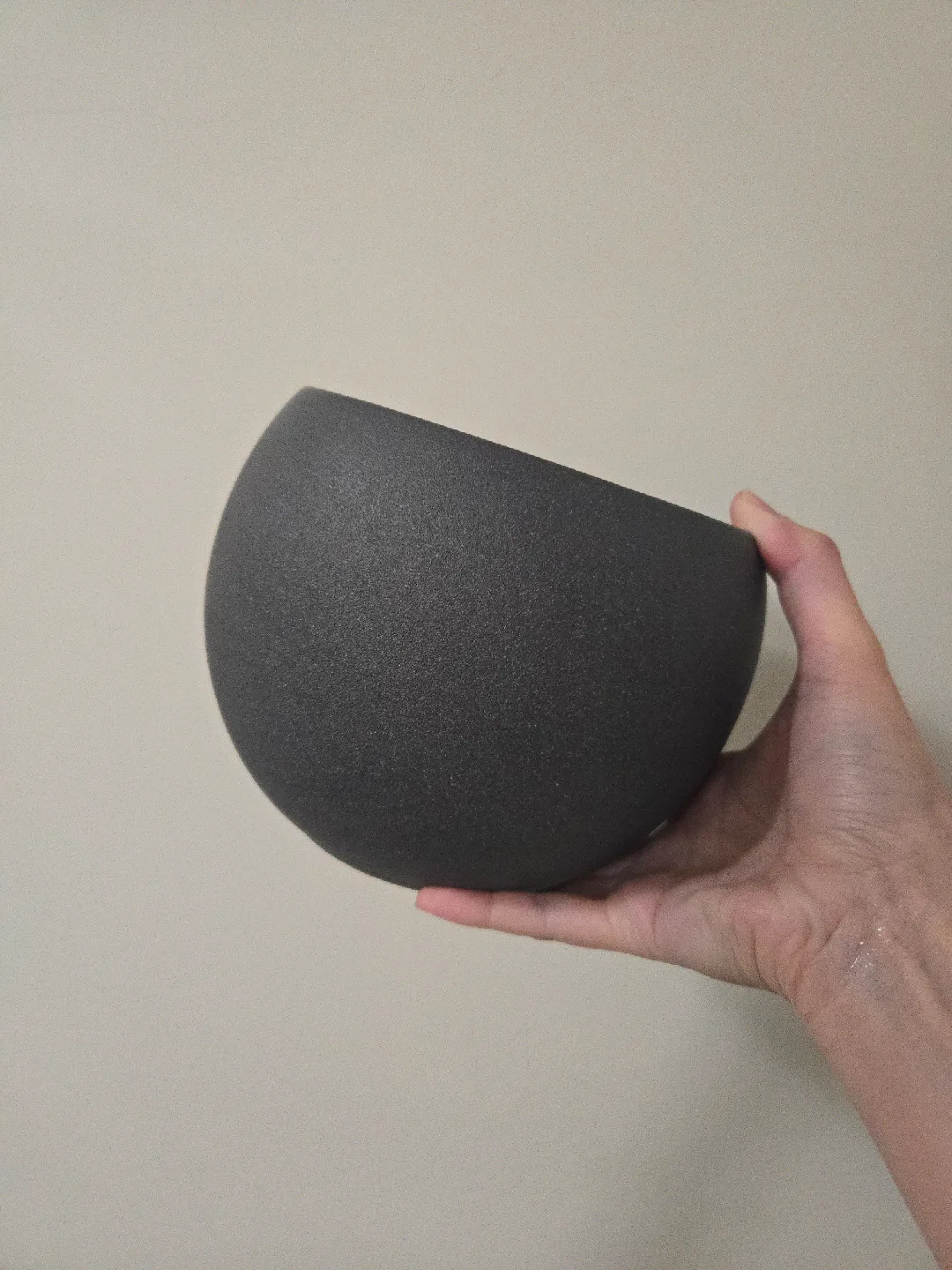 Black Round Decorative Pot, Planter thumbnail