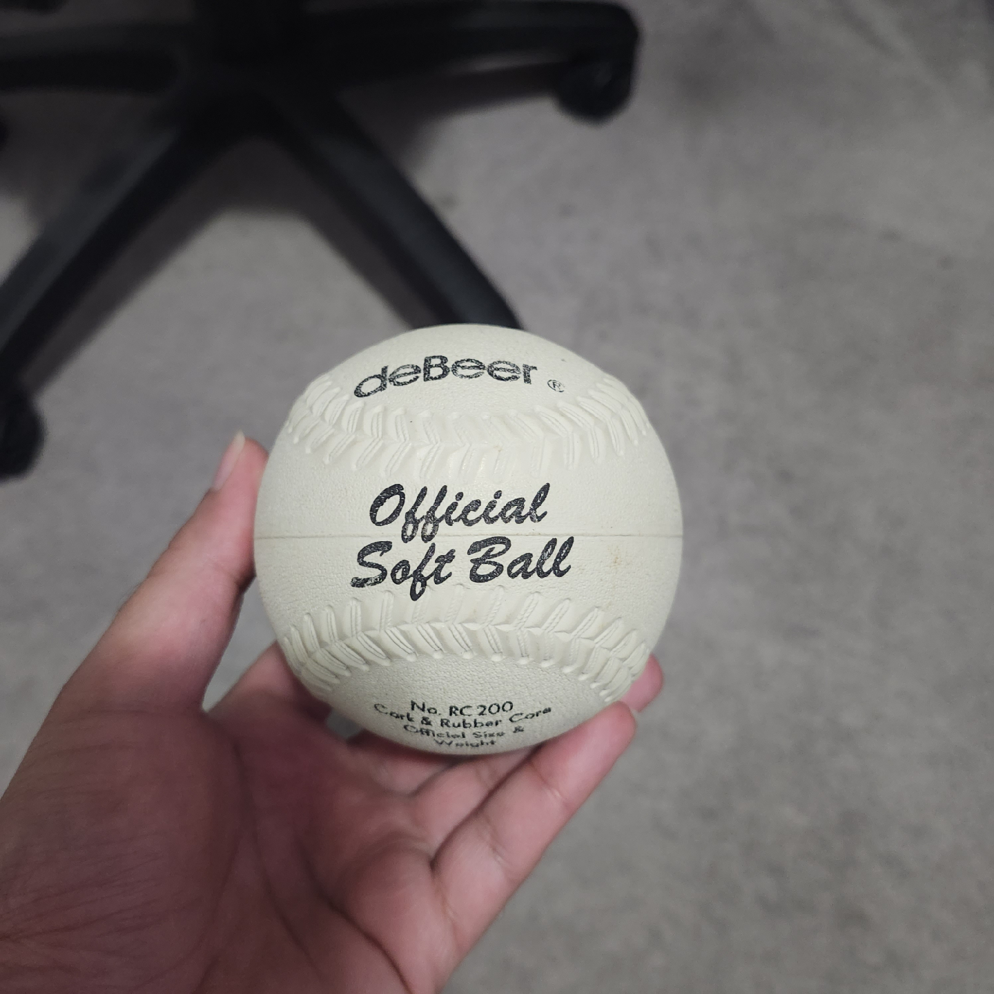 deBeer Official Soft Ball