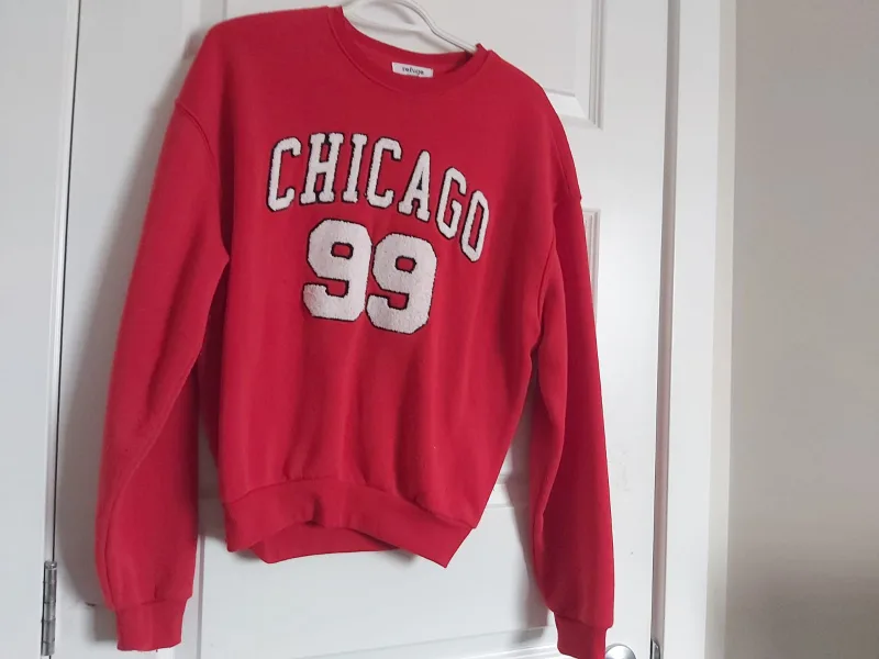 Refuge Red Chicago 99 Sweatshirt thumbnail