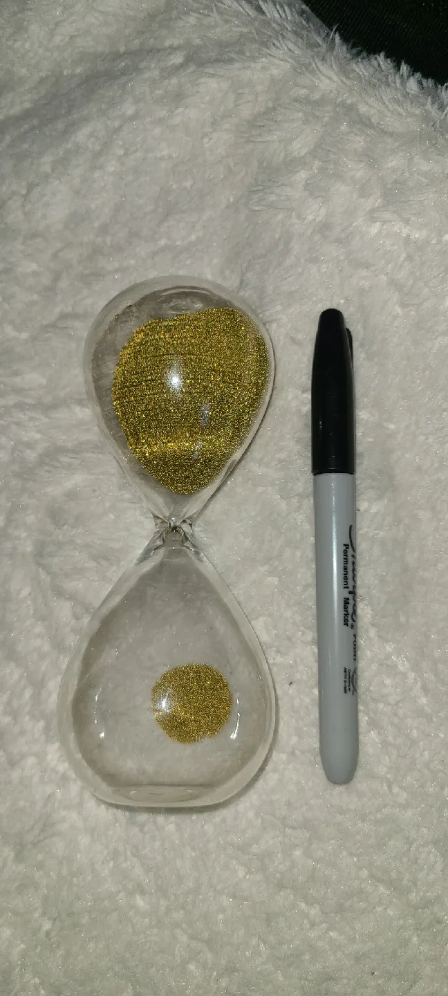 Hourglass with Gold Sand image indicator(2)