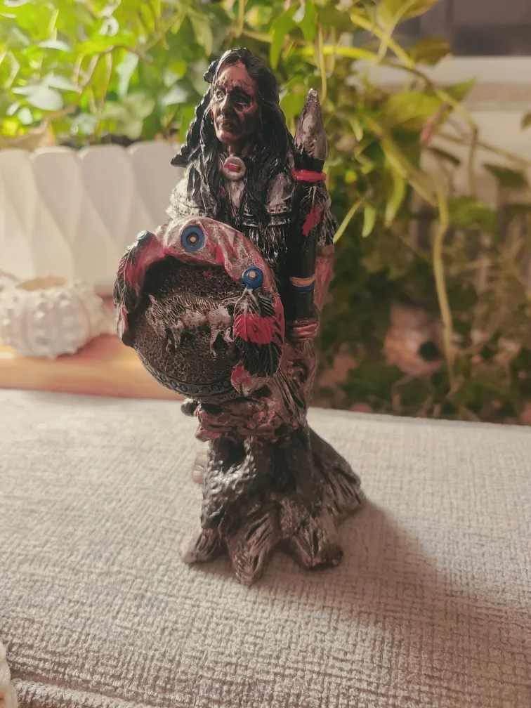 Native American heavy Figurine thumbnail