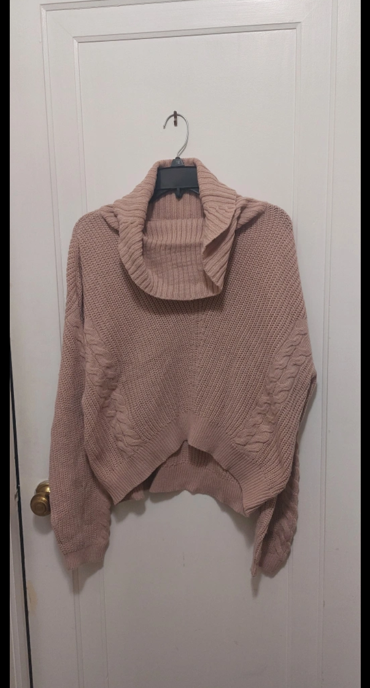 Thick Pink Turtle Neck Sweater - photo 2
