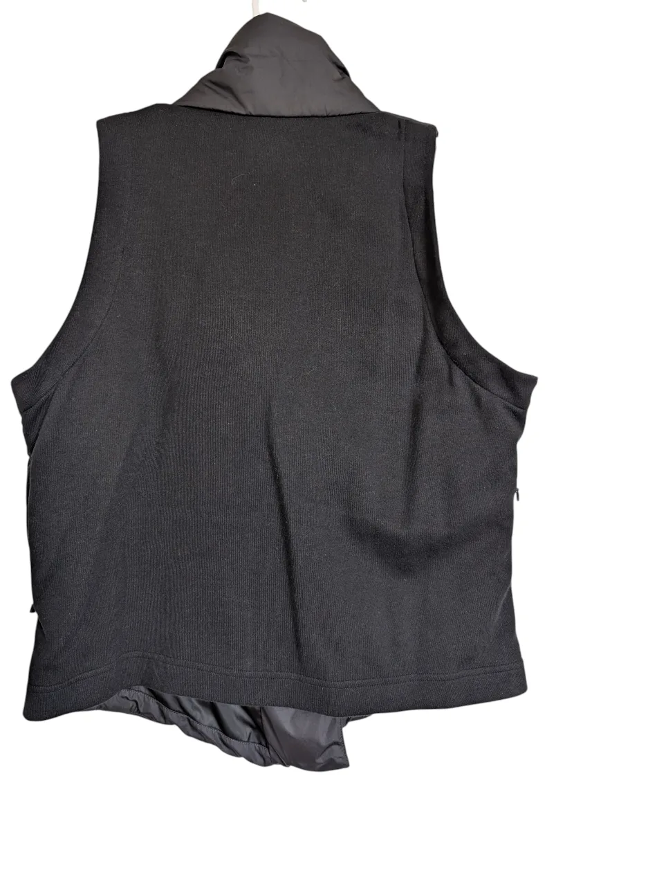 Reebok Puffer Vest - Size M image indicator(3)