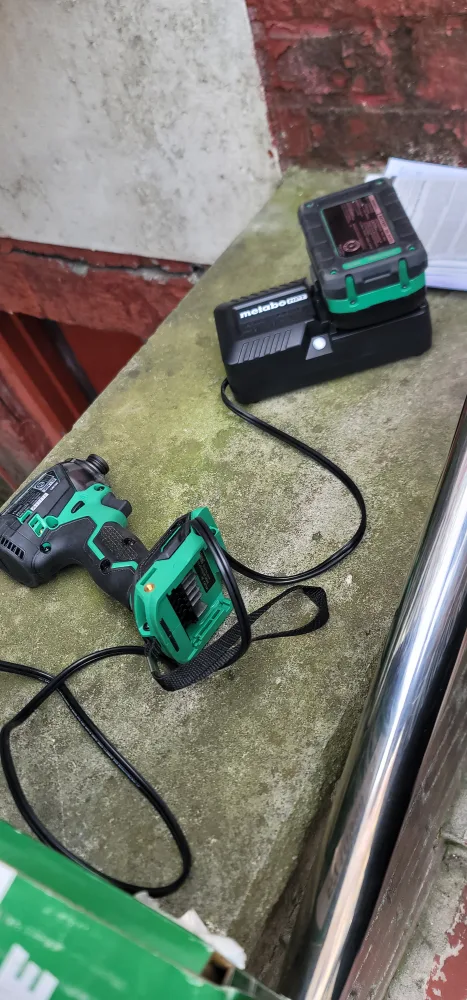 Metabo HPT Cordless Impact Driver w/ Coil Roofing Nailer image indicator(3)