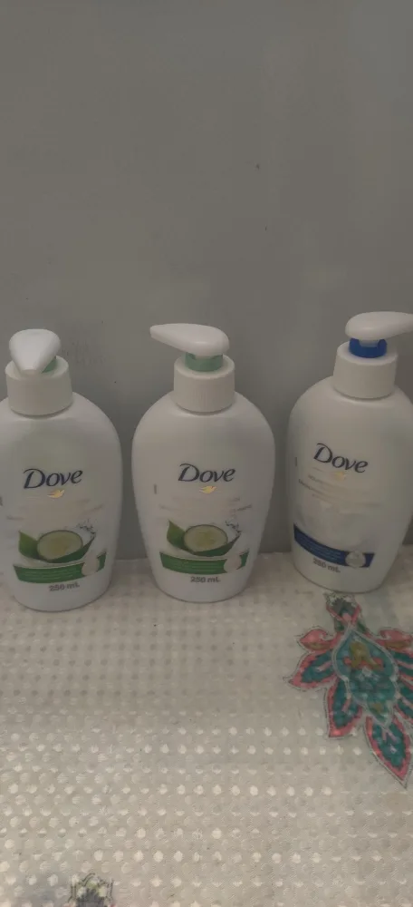 Dove Nourishing Hand Wash, 250 mL x 3 thumbnail