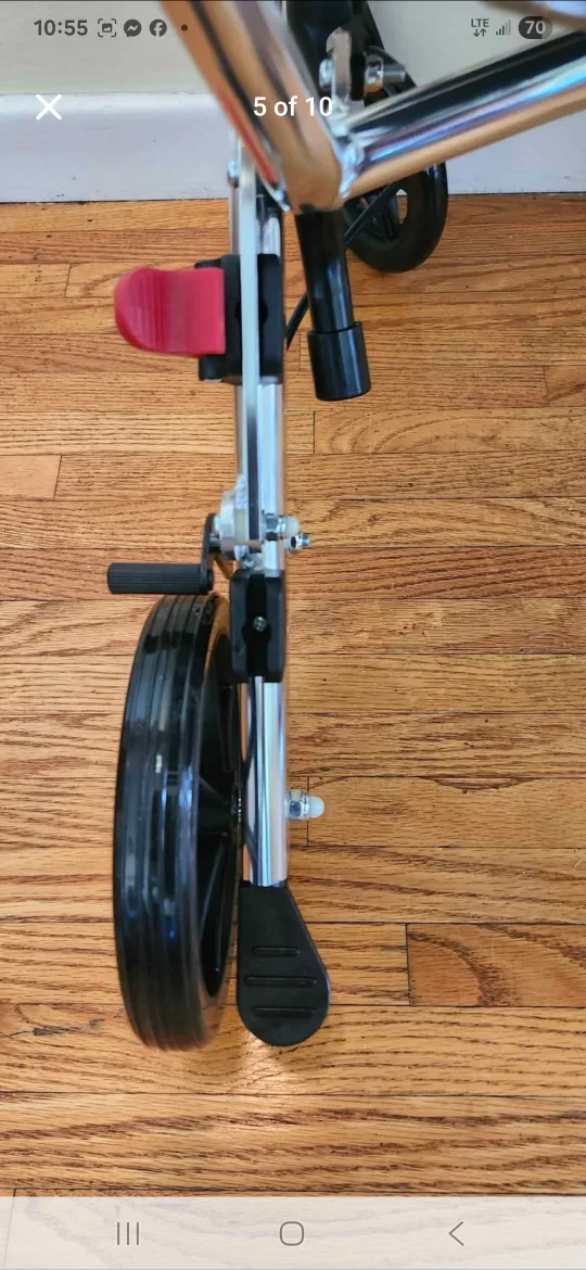 Lightweight Transport Wheelchair with Box image indicator(5)