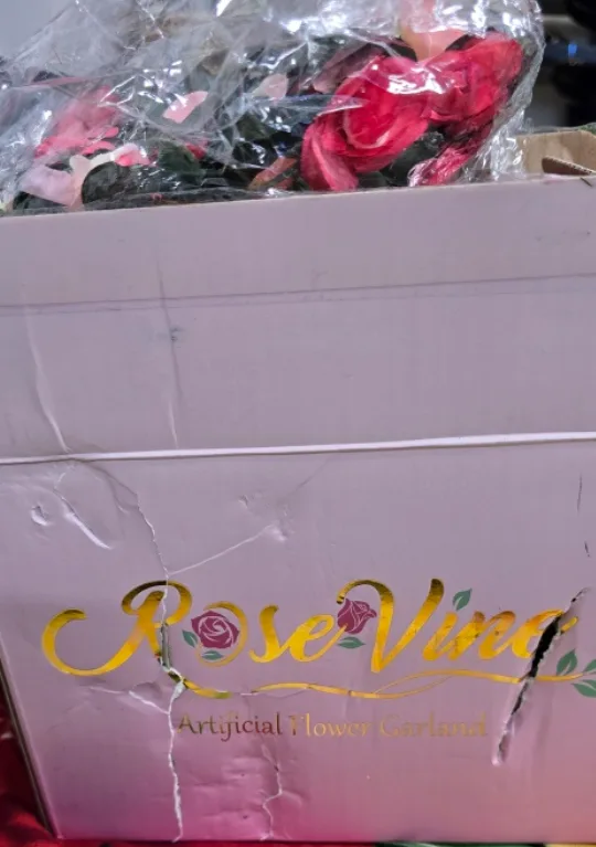 BRAND NEW 6 Rose Vine Artificial Flower Garland - 33 FT image indicator(5)