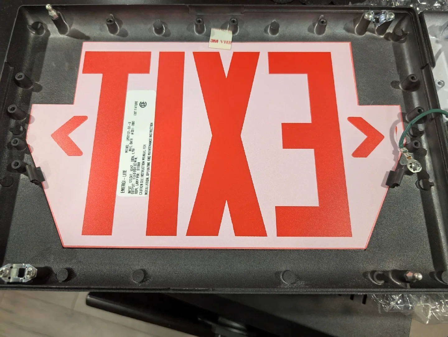 NIB - Commercial Industrial Die Cast Aluminum Exit Sign image indicator(7)