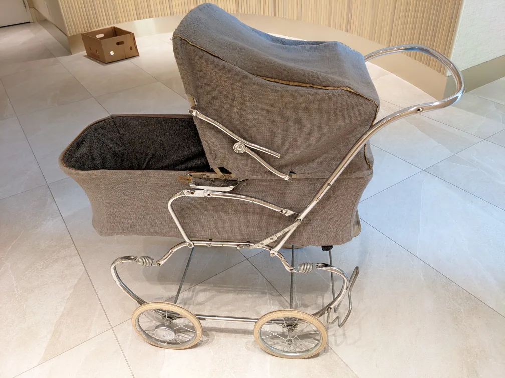 antique bassinet/stroller/wagon; flattens & converts to chair. image indicator(6)