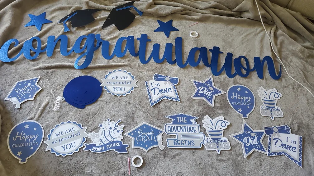 Graduation Party Decoration Set - New image indicator(4)