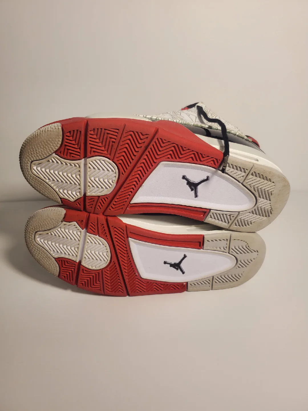 Men’s Jordan Dub Zero White Varsity Red 311046-160 Size 7.5 image indicator(3)