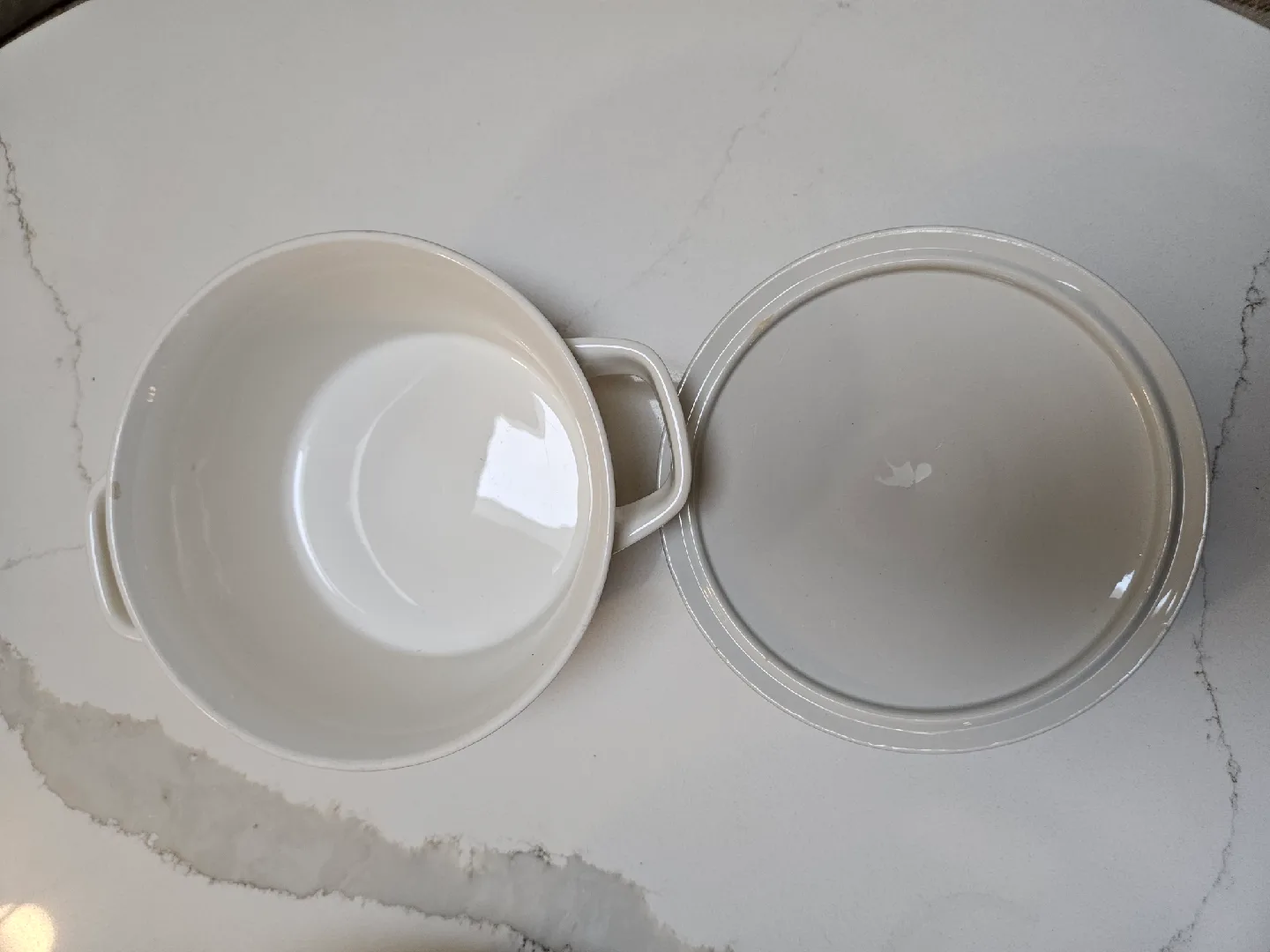 Vintage Figgjo Flint Norway Turi Lotte White Blue Dish With Lid image indicator(5)