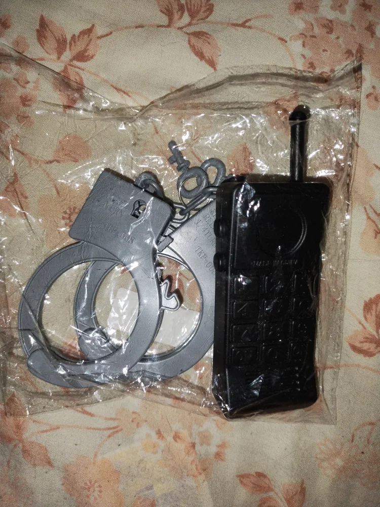 Police Costume Accessories Set - New image indicator(3)