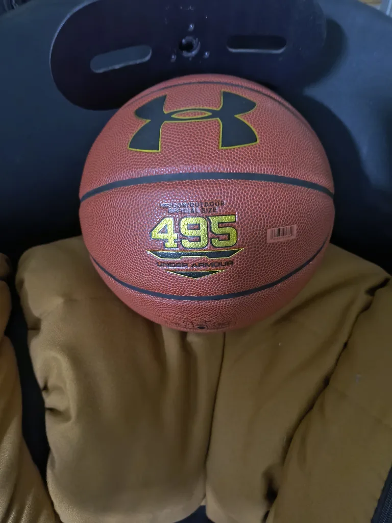 Under Armour 495 Basketball