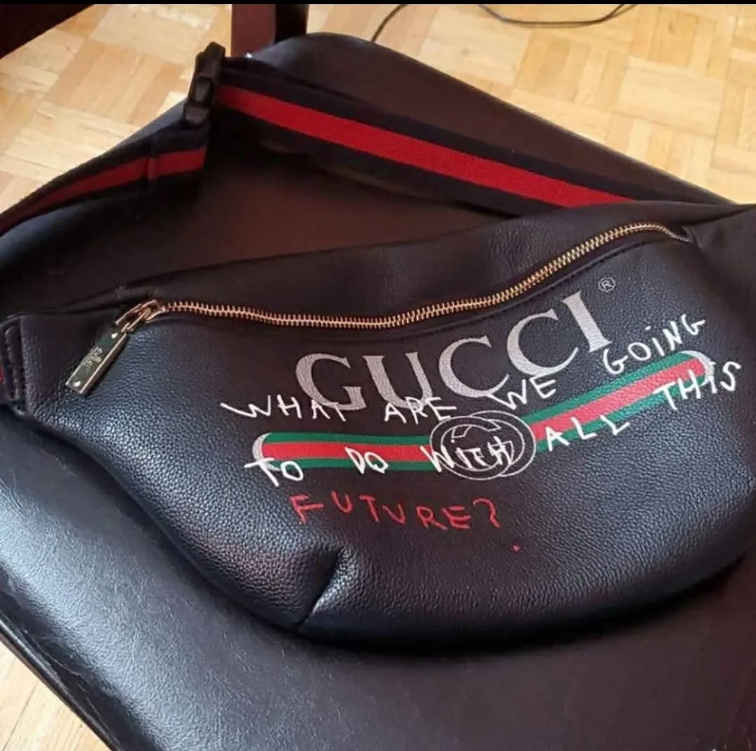 Coco Capitan Logo Black Crossbody Vintage Bag thumbnail