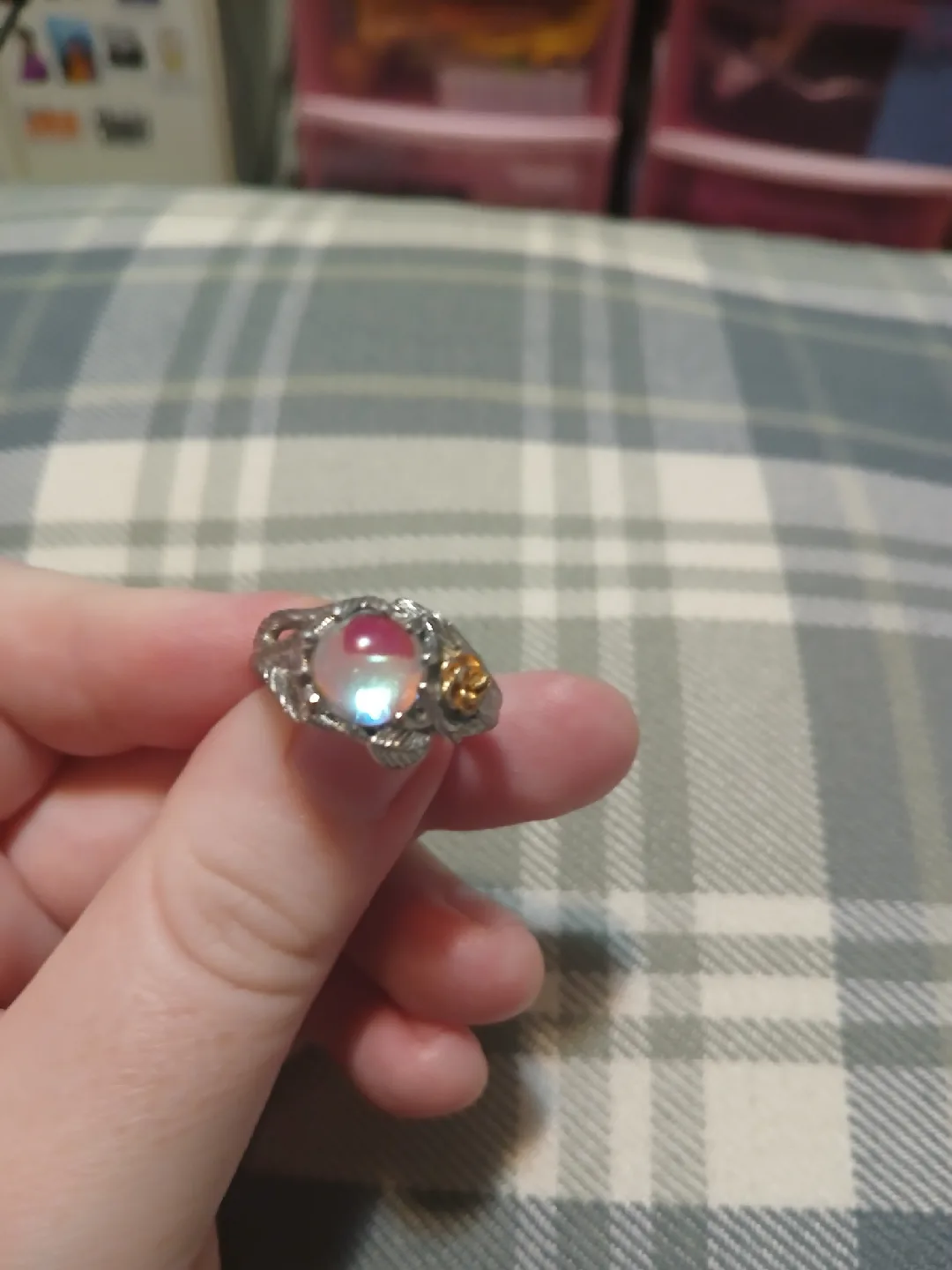 Silver Tone Ring with Iridescent Stone image indicator(2)