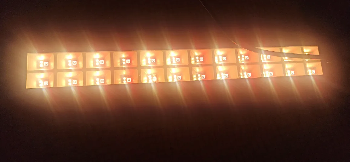 RGB+3000K LED Floodlight CHX-FL-A-50W image indicator(2)