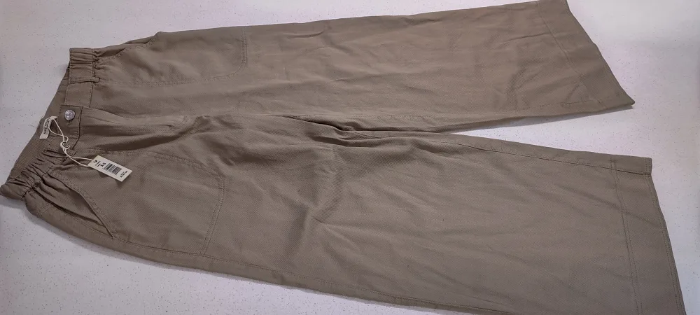 (NEW) Max Studio Beige Pants image indicator(8)