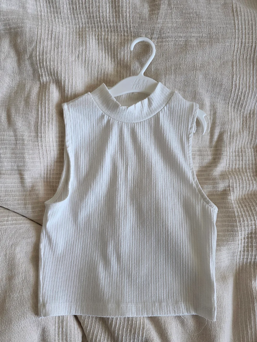 Reserved White Sleeveless Top, size s thumbnail