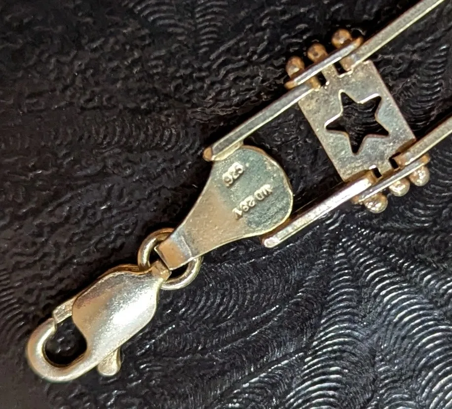 Sterling Silver Star Bracelet image indicator(2)