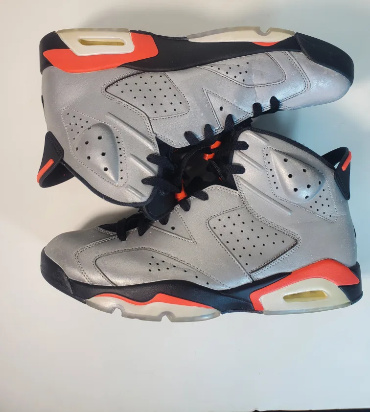 Jordan 6 Retro Reflections of a Champion C14072-001 Size 11.5 image indicator(7)