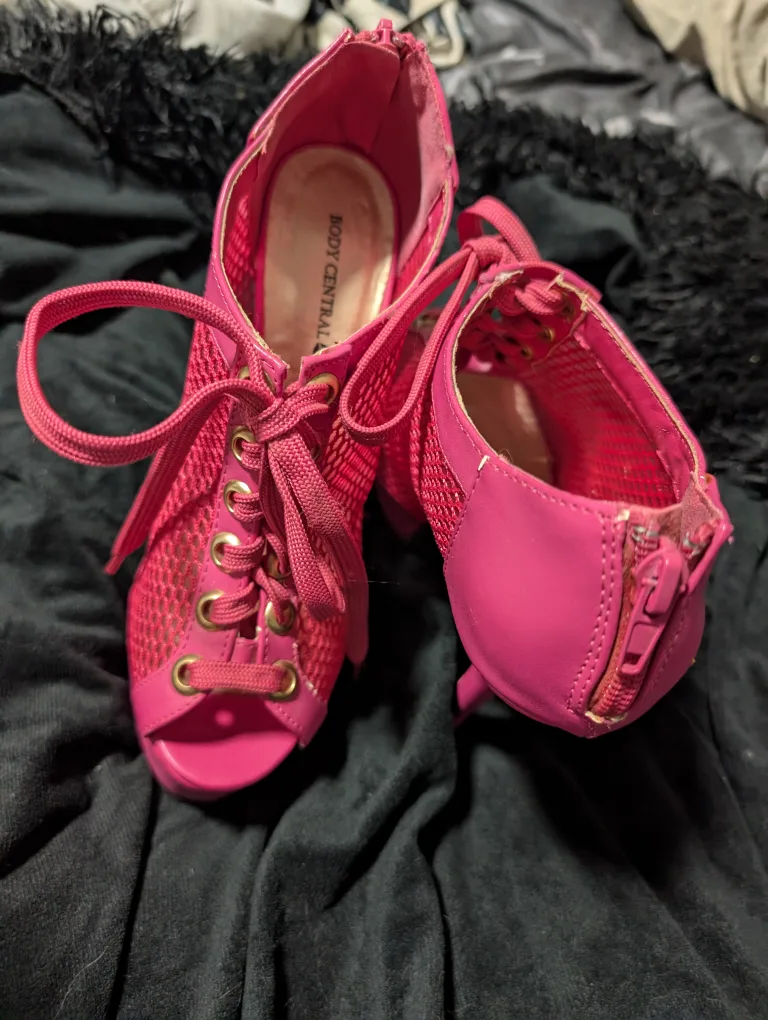 Body Central Pink Heels thumbnail
