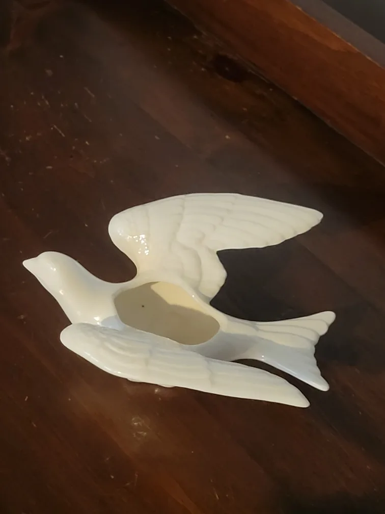 Mid Century Ceramic Dove Planter - White thumbnail