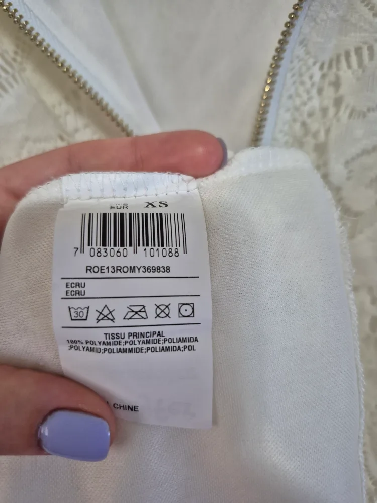 Jennyfer Ecru Lace Dress - Size XS image indicator(4)