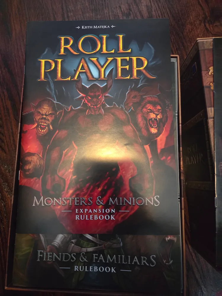 Roll Player Board Game with Monsters & Minions Expansion image indicator(3)
