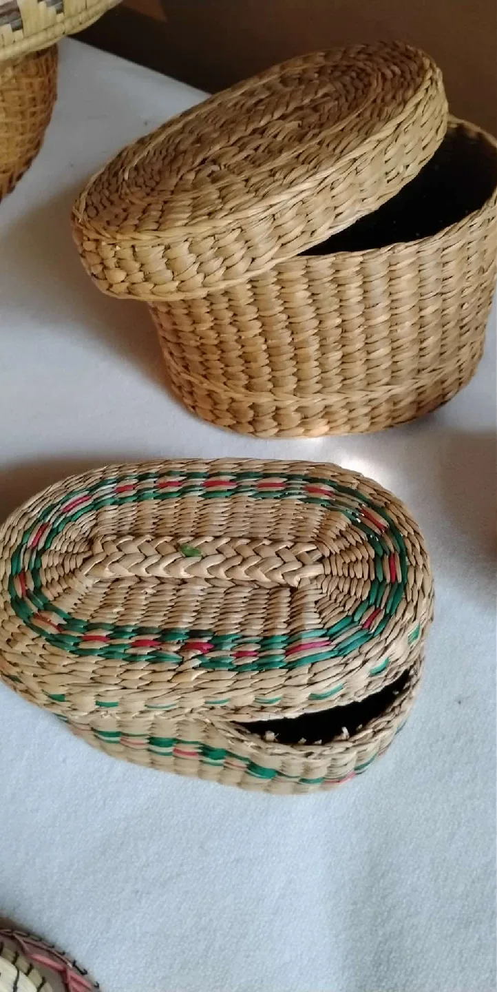 Handmade vintage  indigenous Woven Baskets image indicator(5)