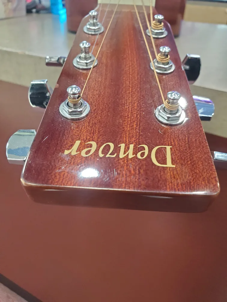 Denver Acoustic Guitar image indicator(4)