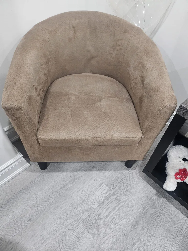 Beige Armchair - Cozy Accent Chair thumbnail
