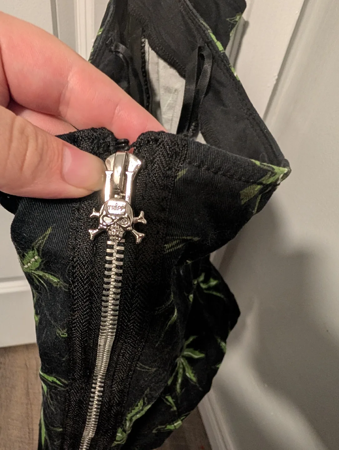 Tripp NYC Mary Chain halter Corset top image indicator(7)