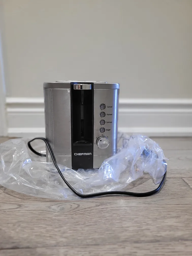 Chefman Toaster - Silver thumbnail