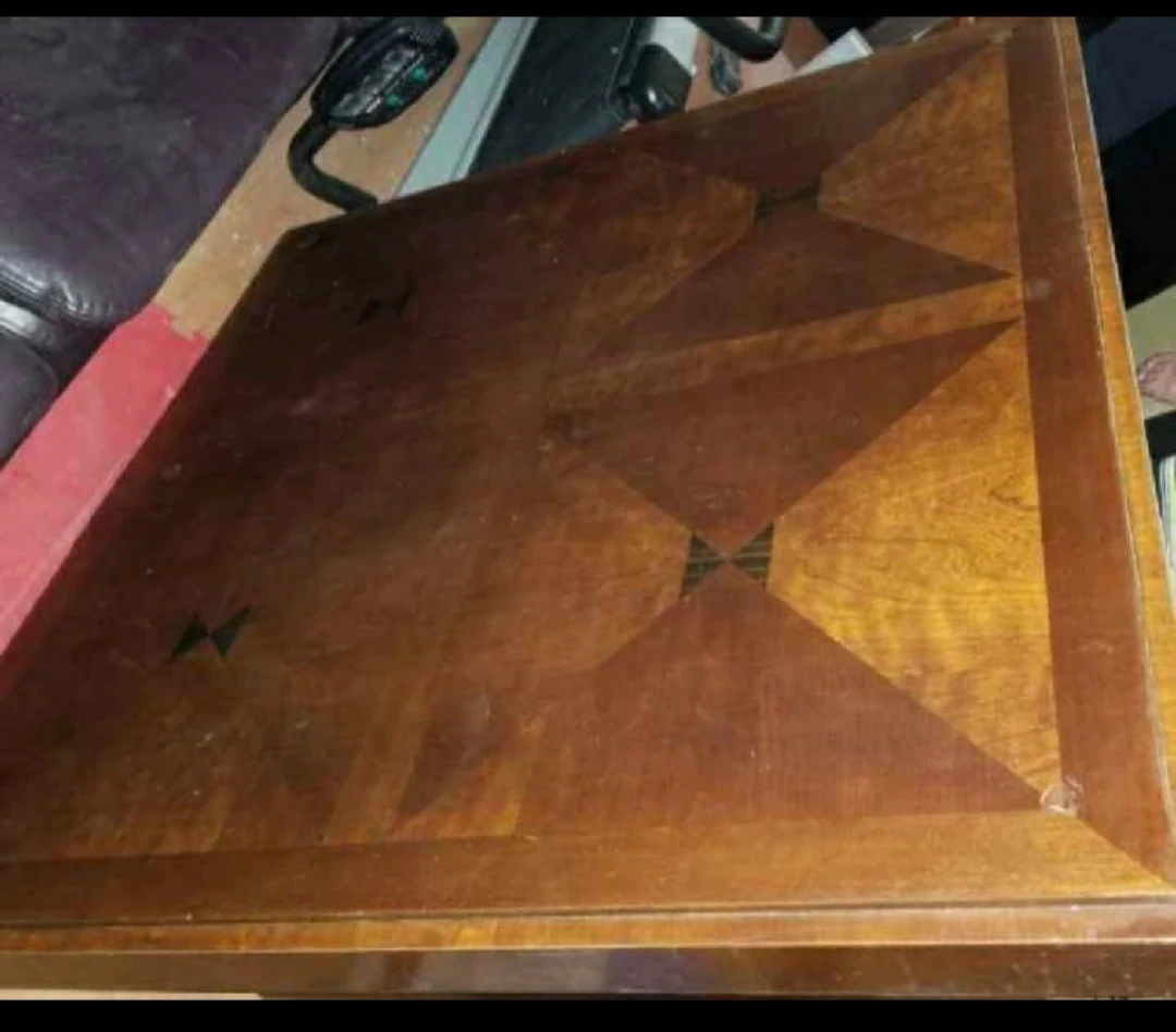 HENREDON COFFEE TABLE
