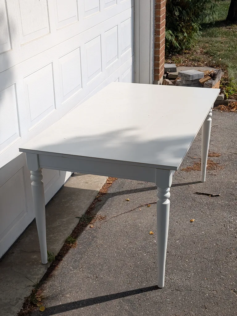 White Dining Table thumbnail
