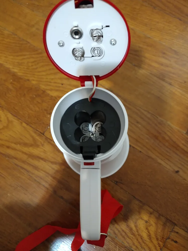 🥕 Post a item for $20 or less: 5 Below Megaphone - Red and White image indicator(5)