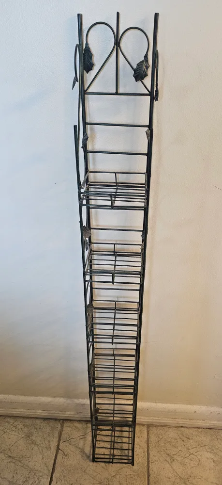 Metal Plant Stand - Indoor/Outdoor Decor Have set $50 thumbnail