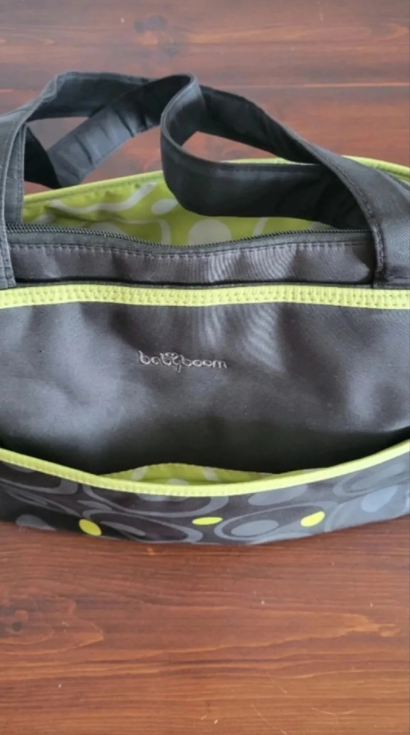 Baby Boom Diaper Bag - Grey with Green Trim image indicator(5)